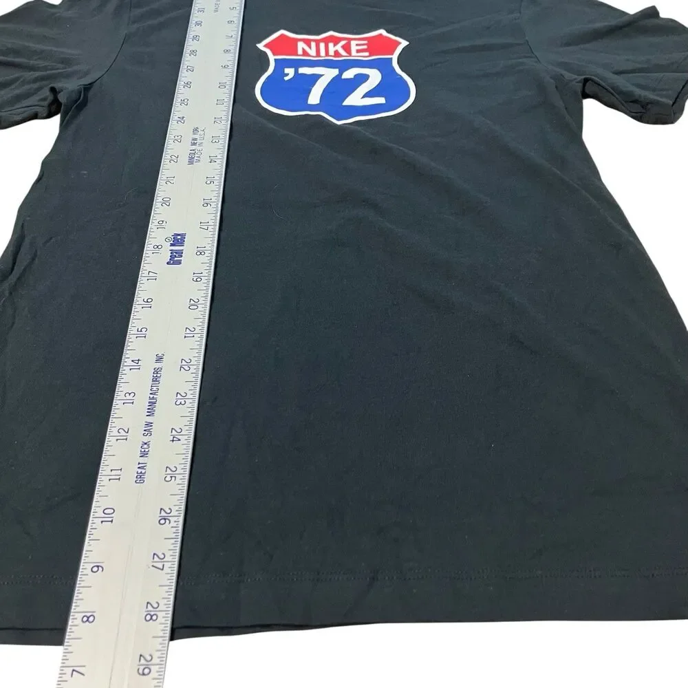 Nike ’72 Womens Graphic T Shirt‎ Highway Shield S Black Streetwear Retro Logo